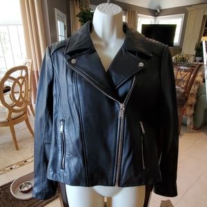 BCBG Black Leather Moto Jacket sz Large